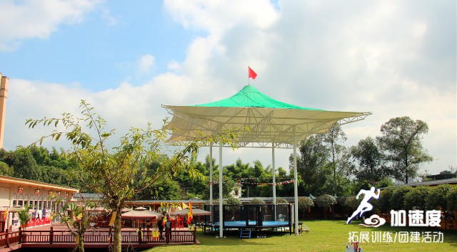 成(cheng)都拓展(zhan)基地：三聖鄉(xiāng)天圓山(shān)莊